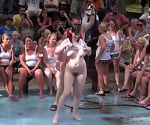 Wet T-Shirt contest