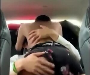 creampied an amateur babe inside my car