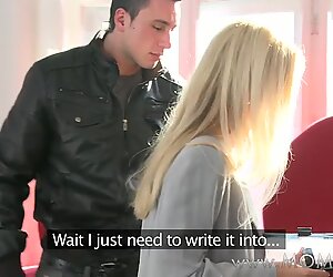 Mom xxx: Working MILF fucks her client