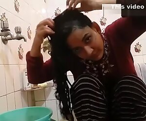 How I Wash My Hair Weekly