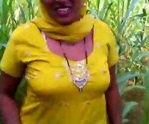 Mom In Khet