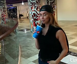 een lowjob in a Fitting Room, Oral Creampie, Swallows Cum - LuxuryGirl